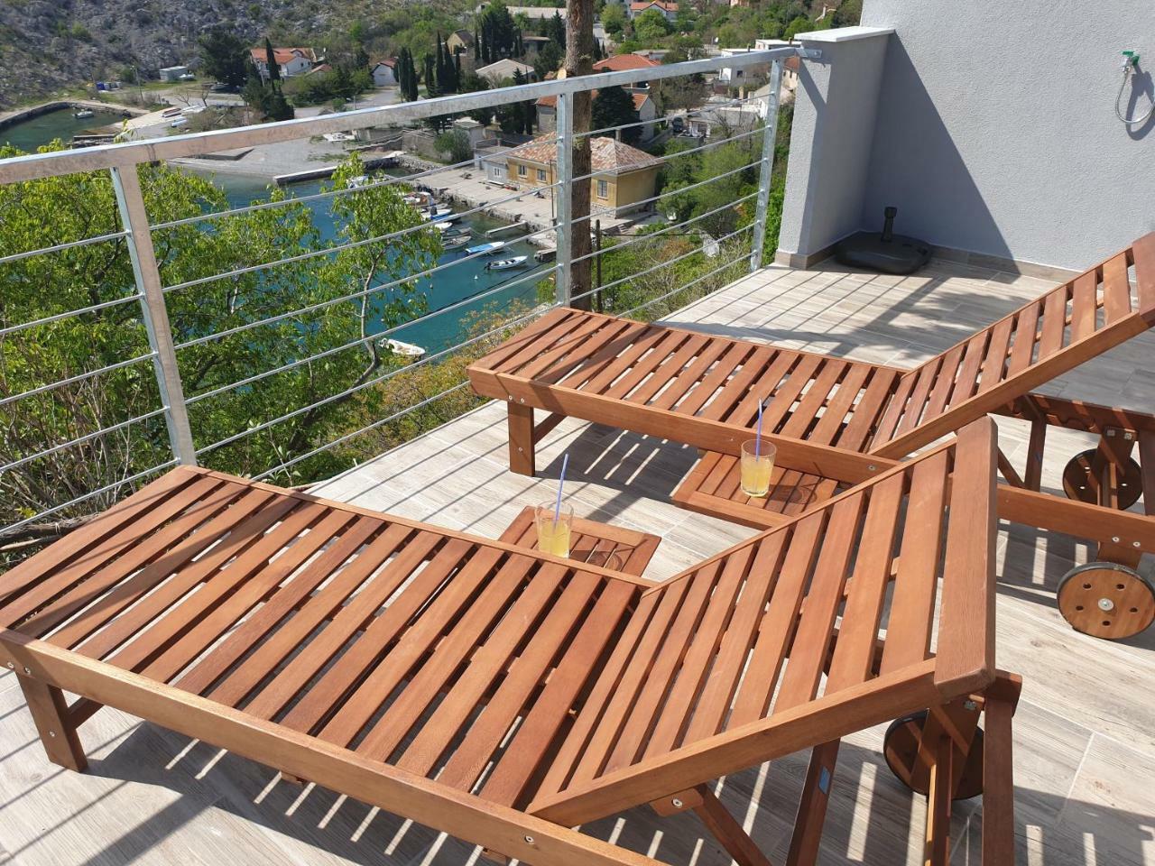 Best View Apartments Cesarica Exterior foto