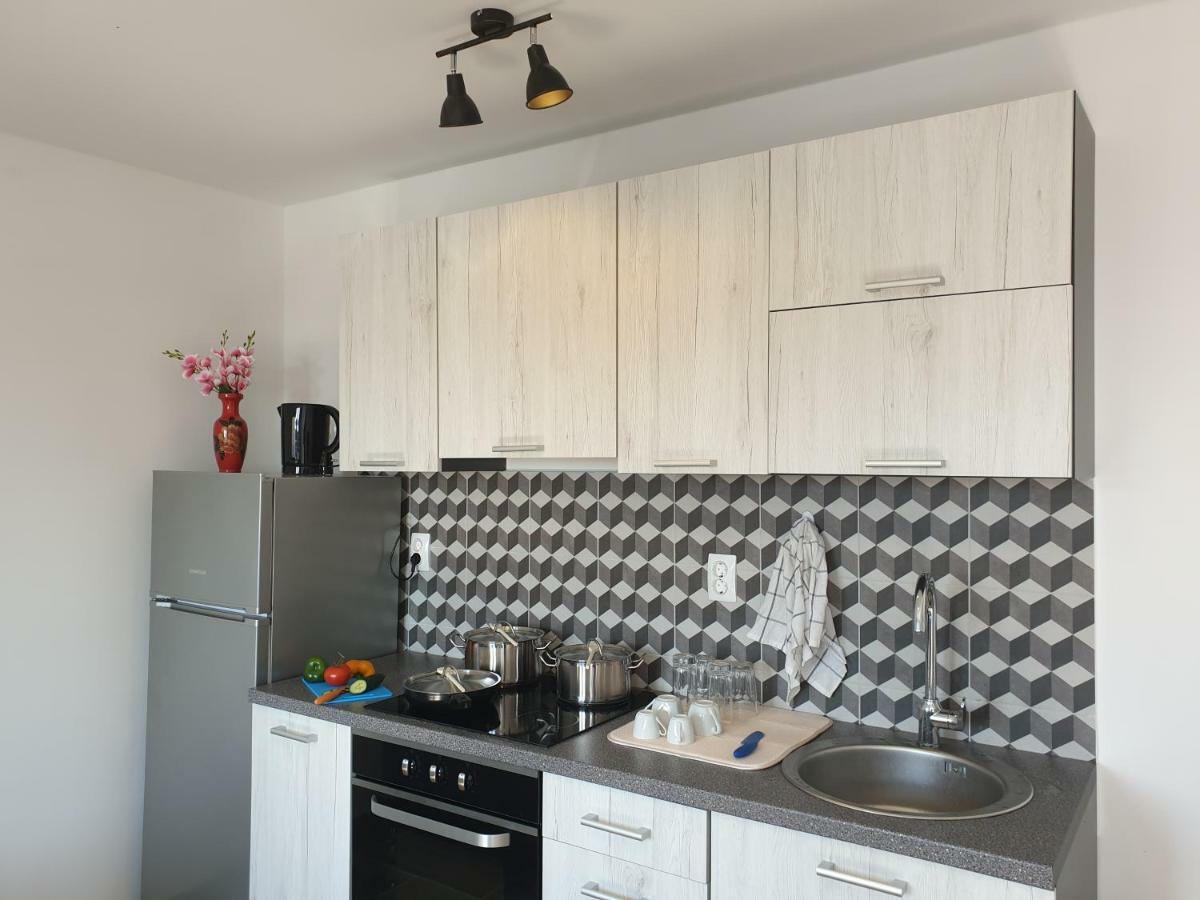 Best View Apartments Cesarica Exterior foto