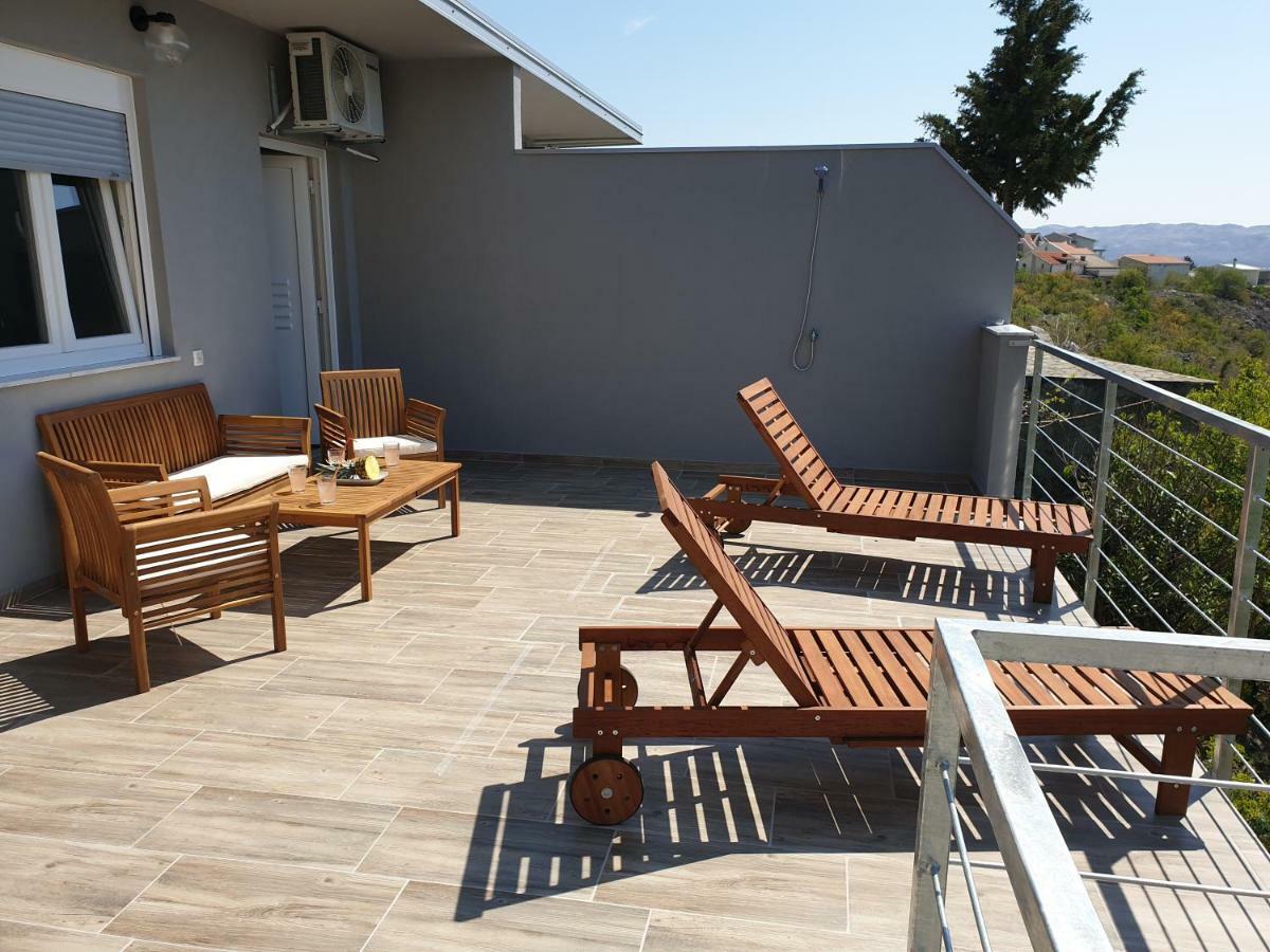 Best View Apartments Cesarica Exterior foto